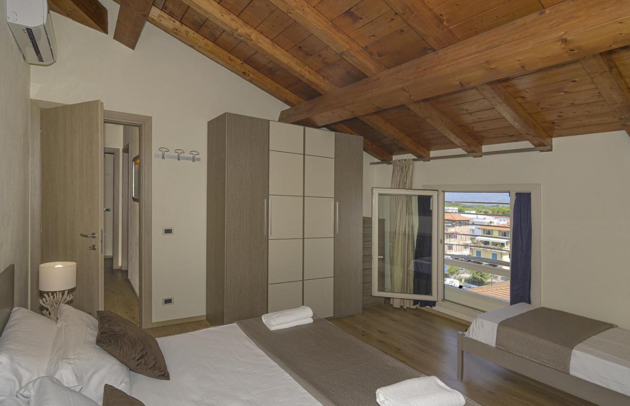 Attico Panoramico Fronte Mare Vila Lido di Camaiore Exterior foto